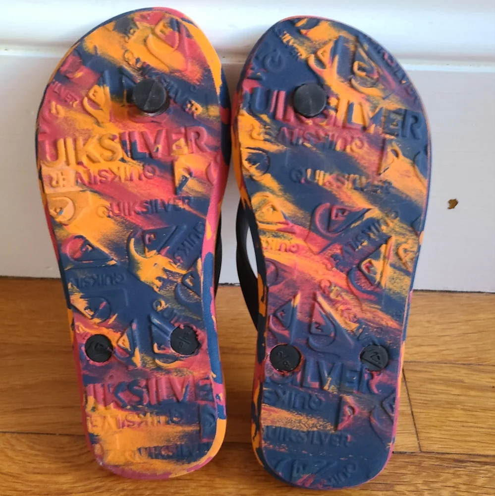 Quiksilver good pet
